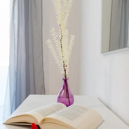 Lct Oleander With Pool Appartement Podstrana